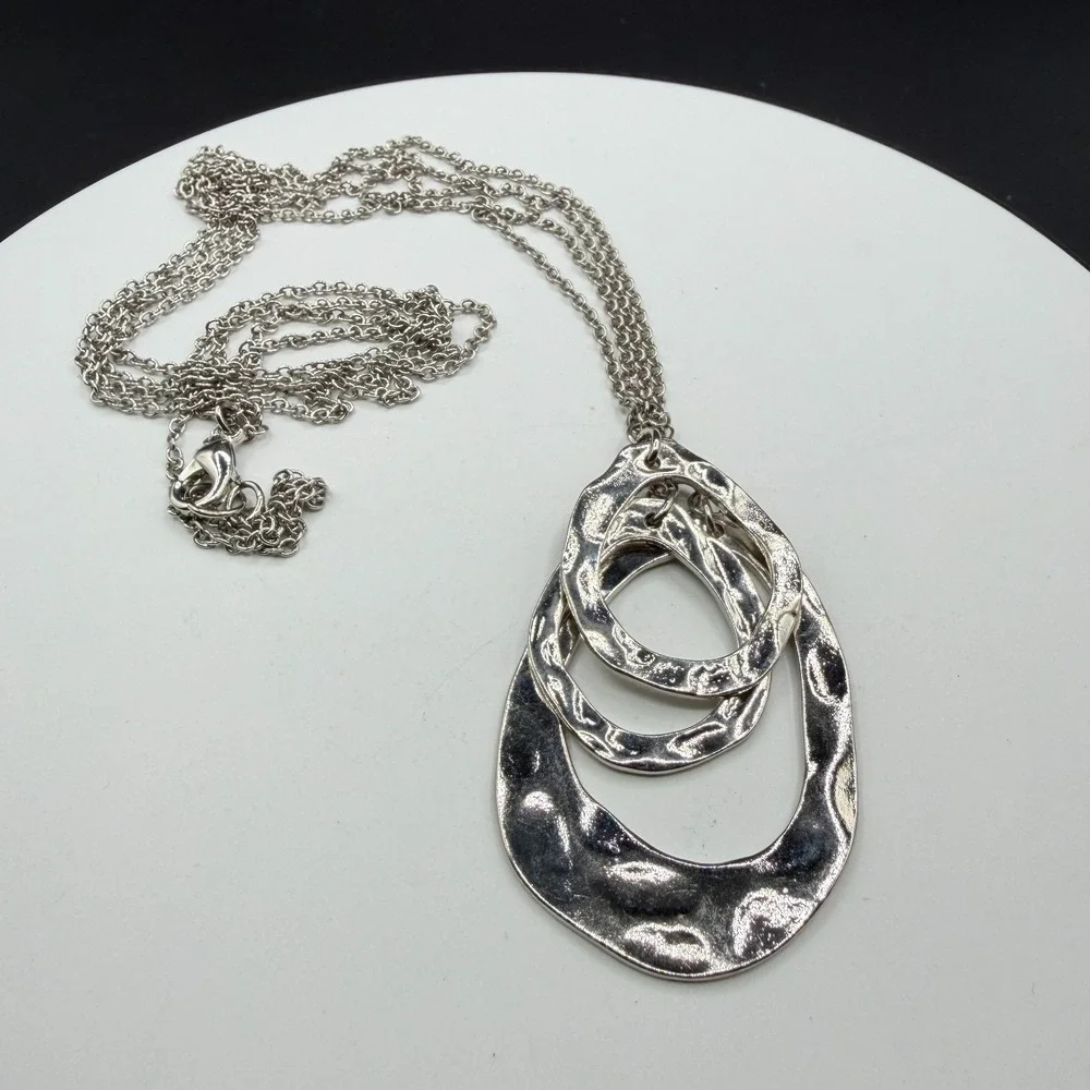 Silver Tone Hammered Triple Oval Pendant Necklace Multi Strand Boho Statement